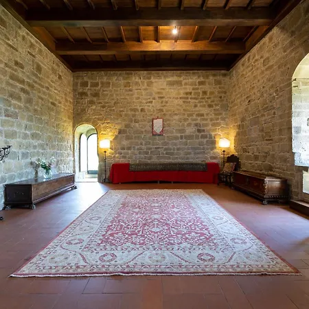 Castello E Borgo Di Porciano Holiday home *