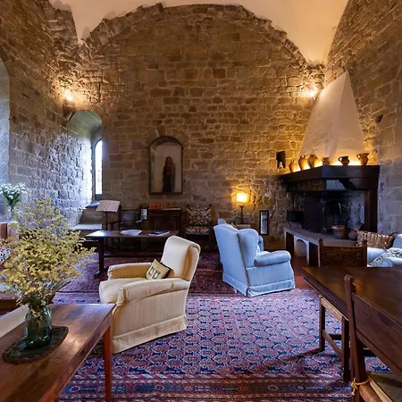 Castello E Borgo Di Porciano Pratovecchio