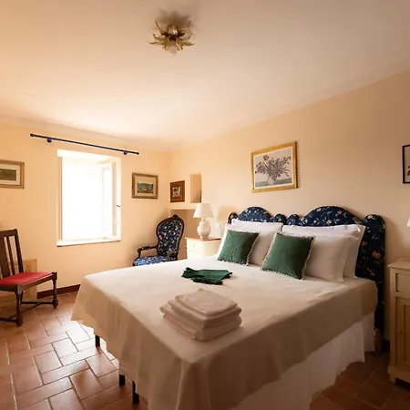 Castello E Borgo Di Porciano Holiday home *
